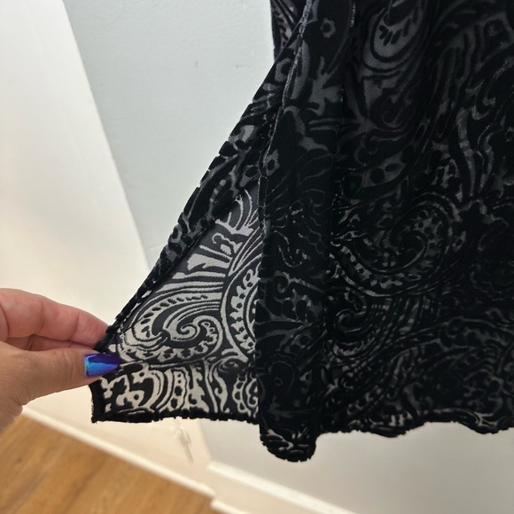 INC International Concepts Black Silk Velvet Burnout Tunic Top Sz 18 - Picture 4 of 9